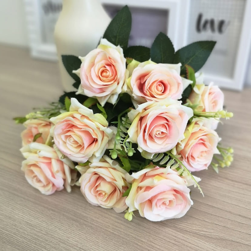 Искусственные цветы в Балаково | Цветы искусственные «Розы острые», розовато-молочные, букет